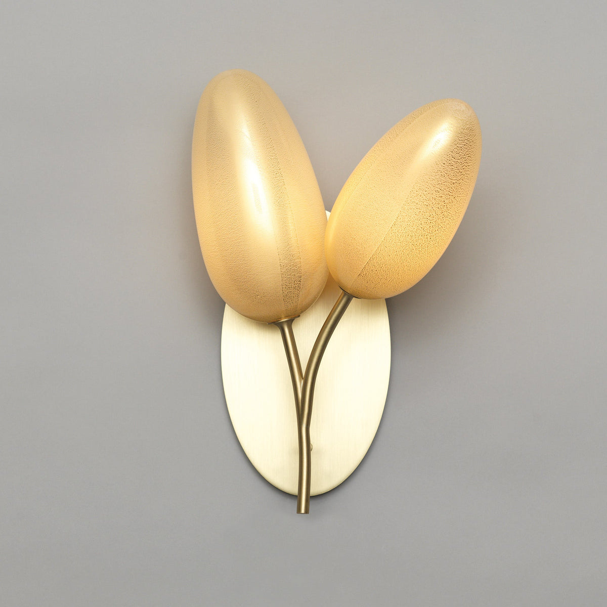 Fully gilded hand-blown alabaster white glass