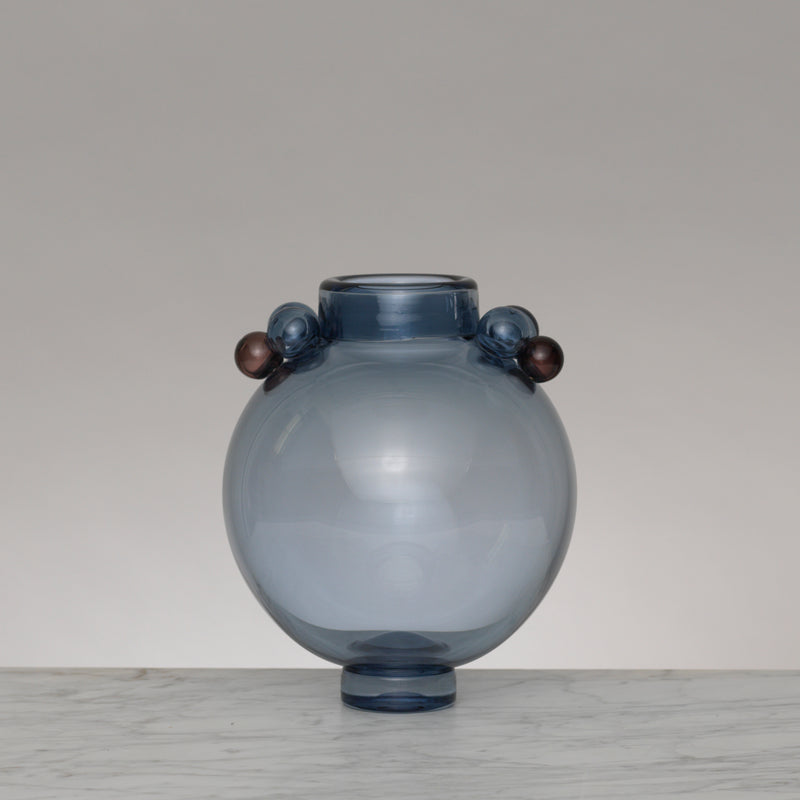 Blu, Large 