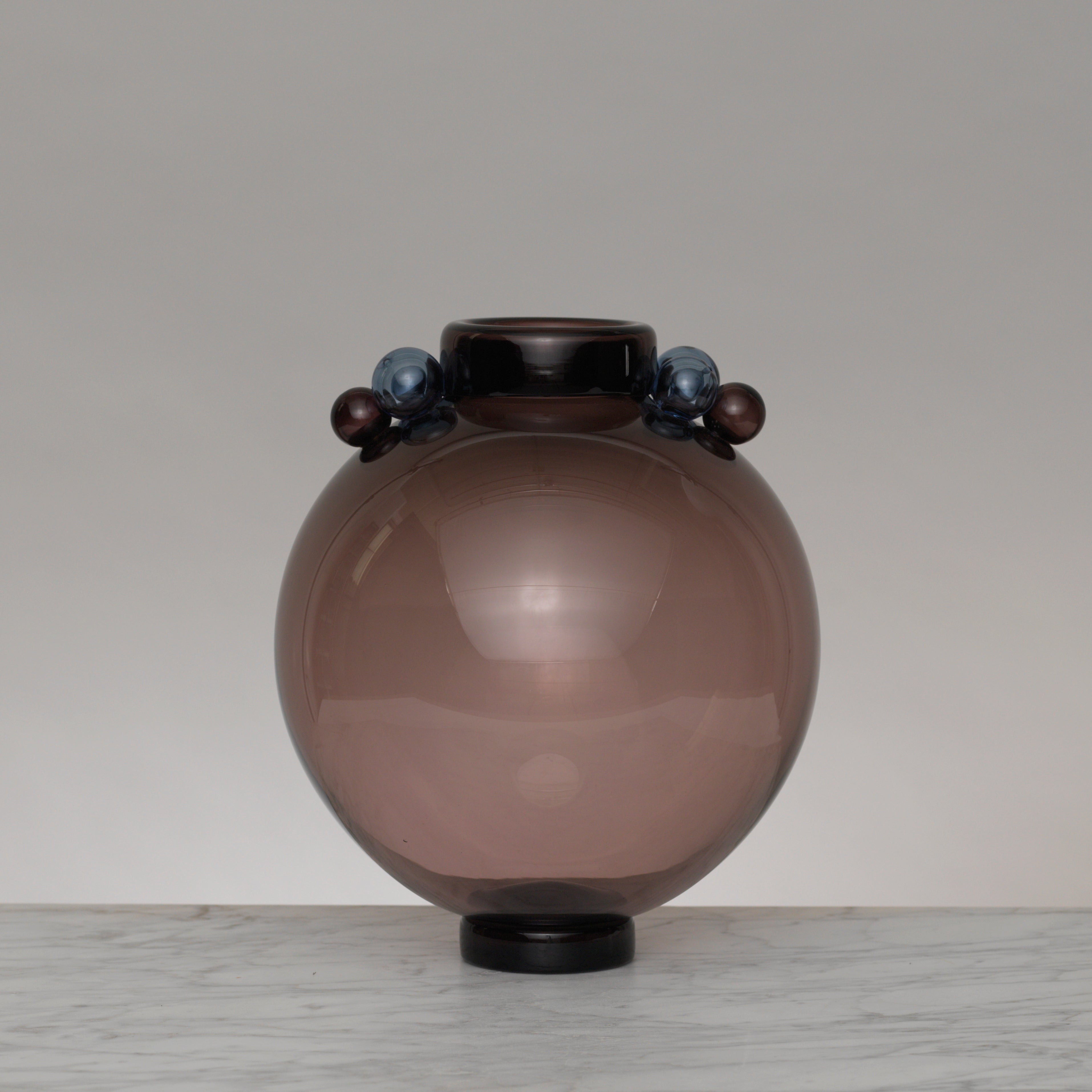 Bronze, Small